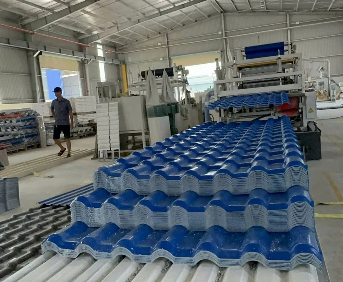 Tôn nhựa giả ngói